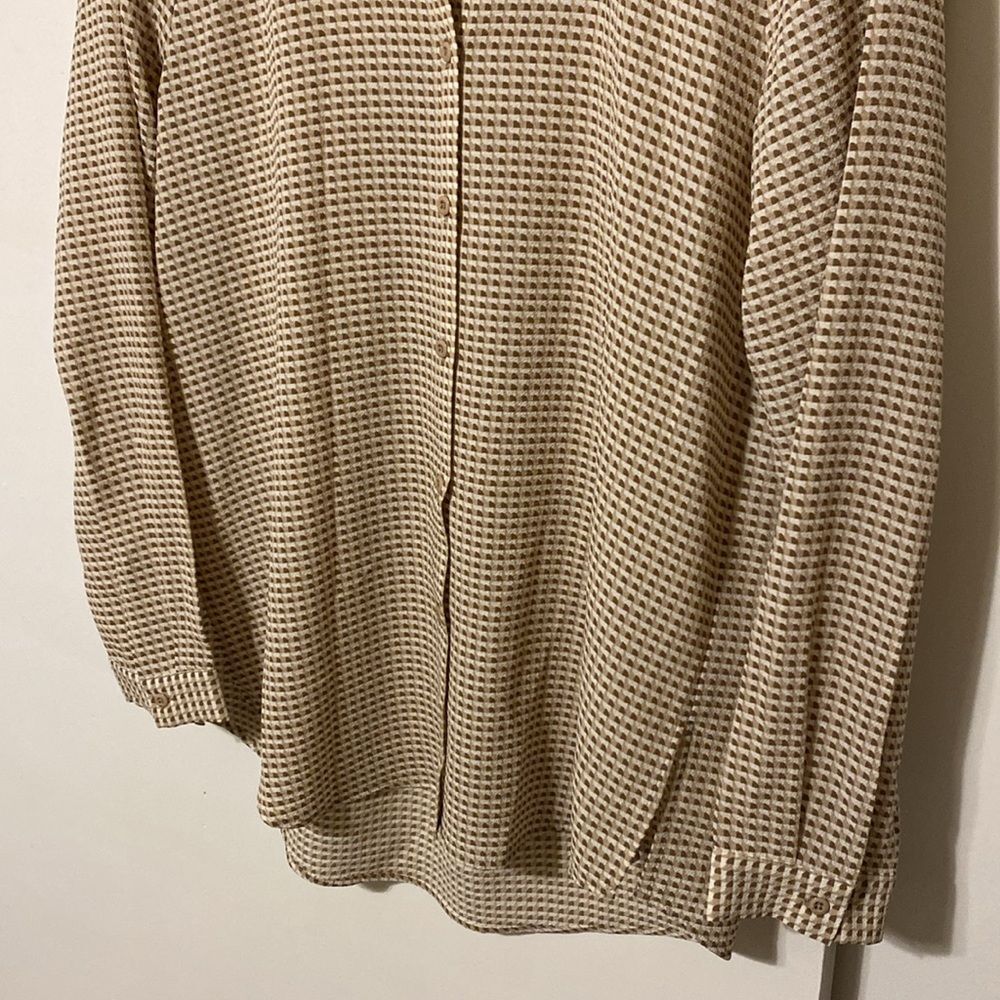 Adrianna Papell Long Sleeve Geometric Print Button Down Blouse Size Medium - Picture 5 of 11